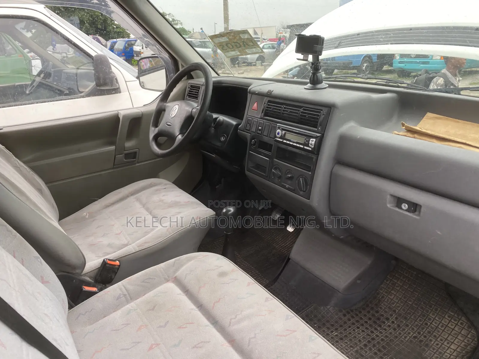 Volkswagen Transporter 2005 White