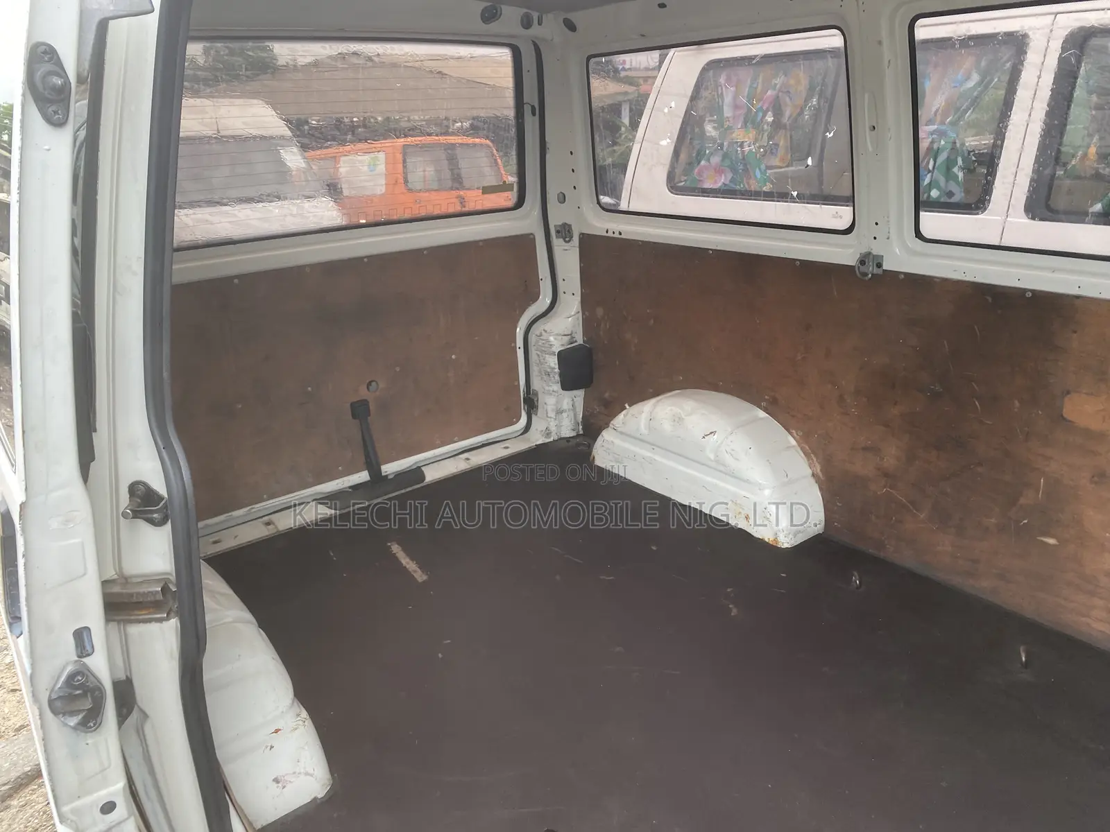 Volkswagen Transporter 2005 White