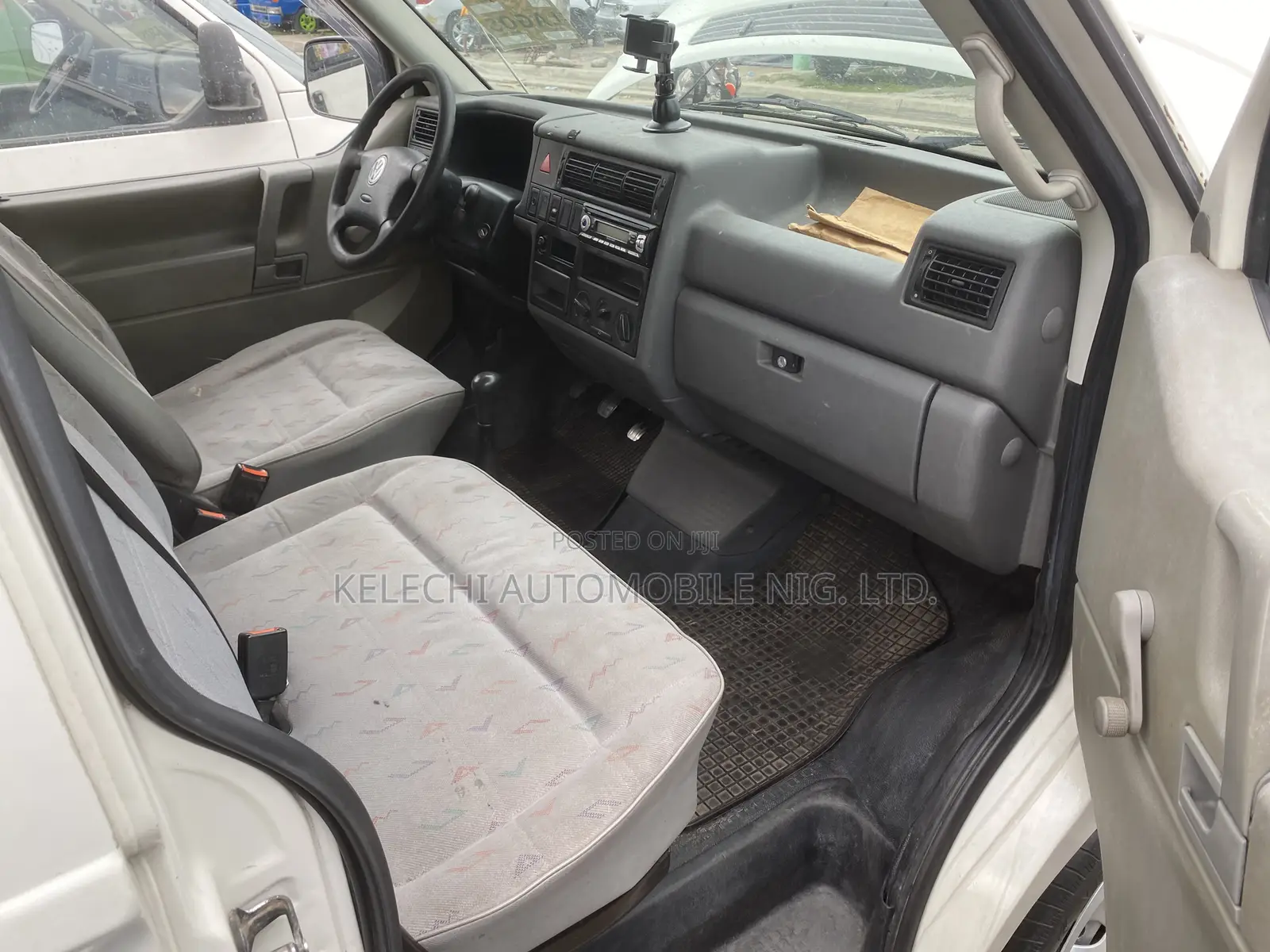 Volkswagen Transporter 2005 White