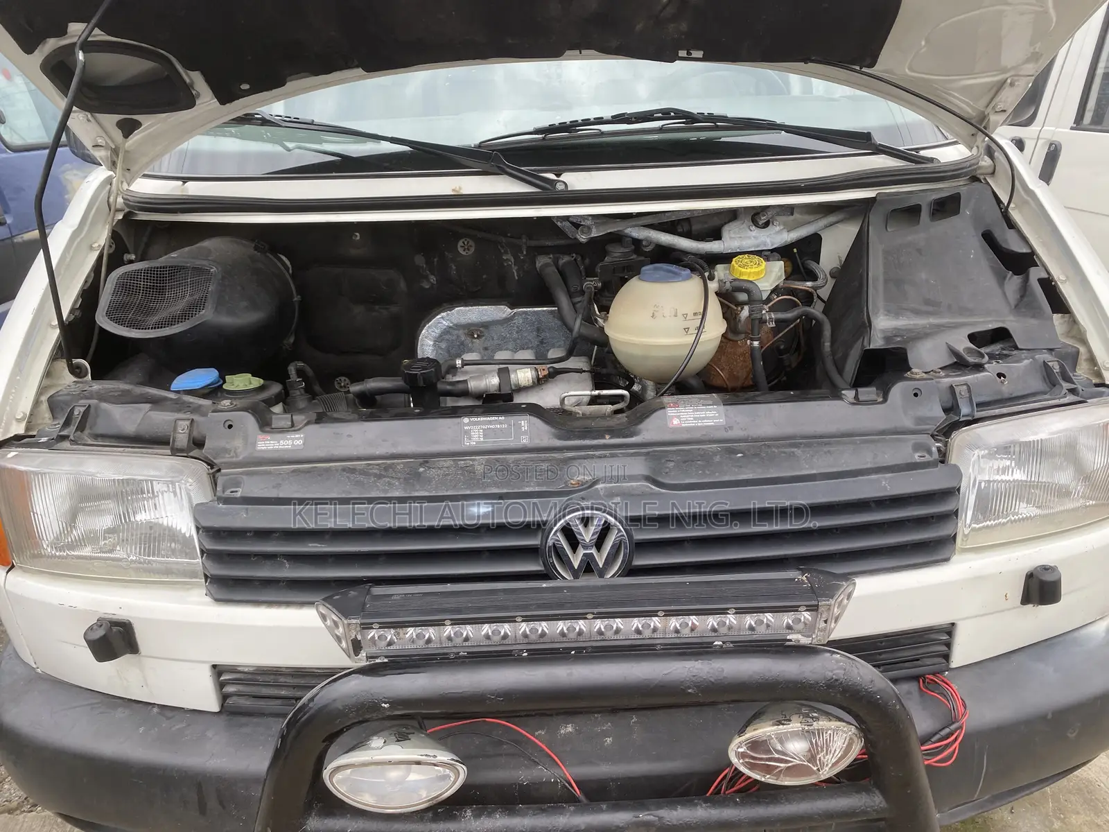 Volkswagen Transporter 2005 White