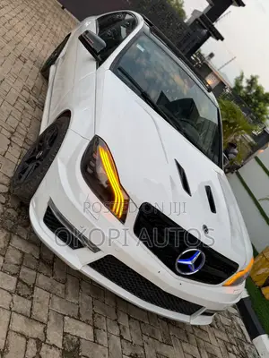 Mercedes-Benz C300 2014 White