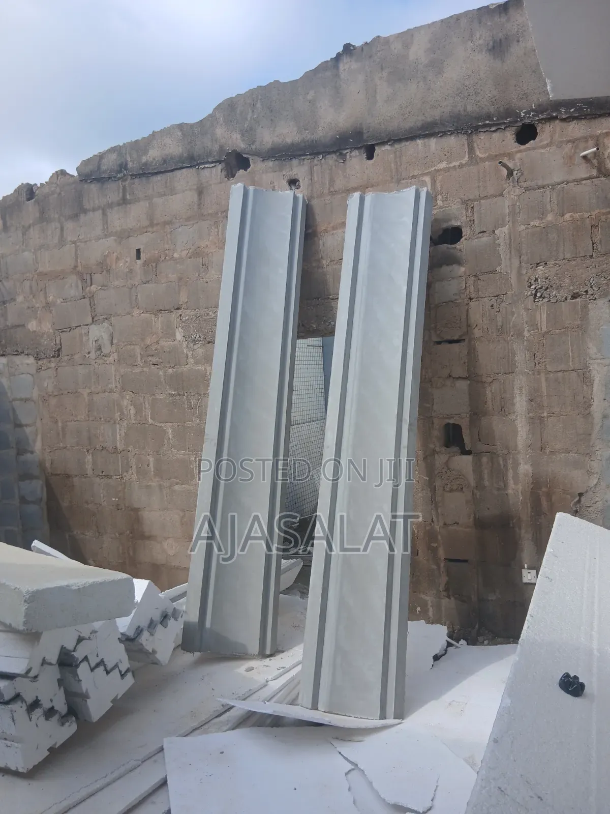150 by 300 Polystyrene Parapet and Pop Board