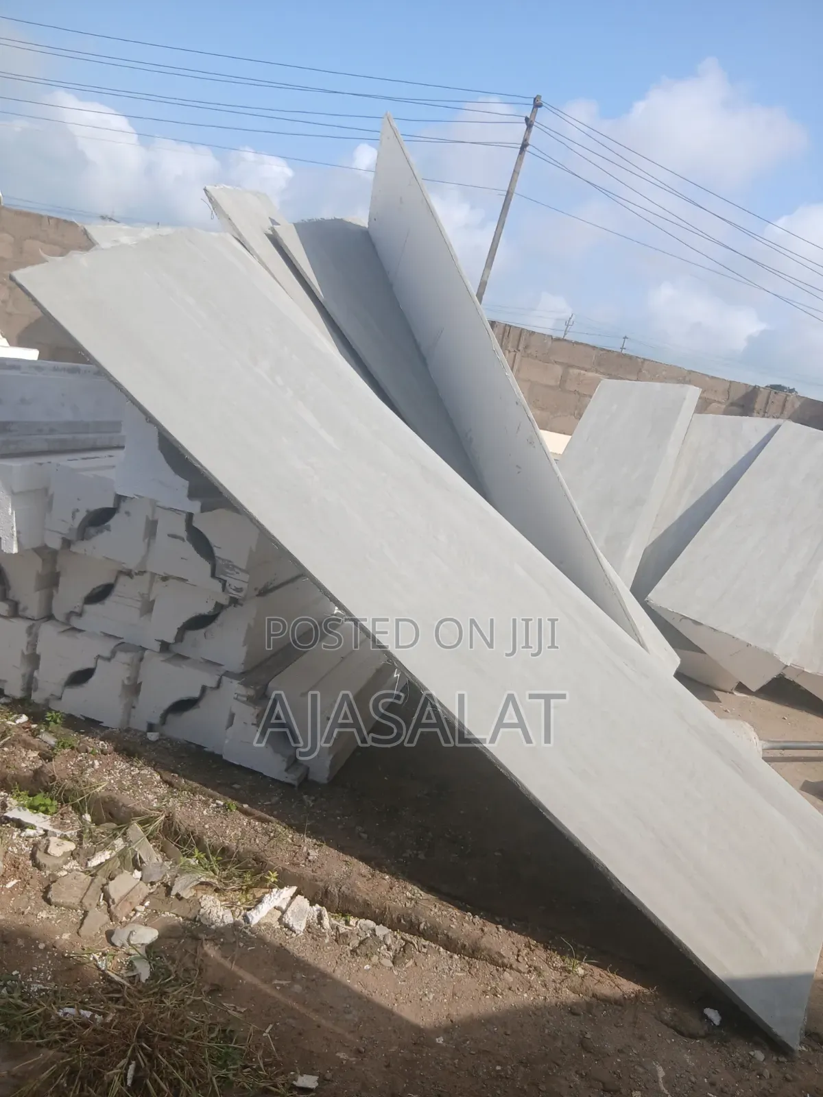 Polystyrene Parapet 300 by 350