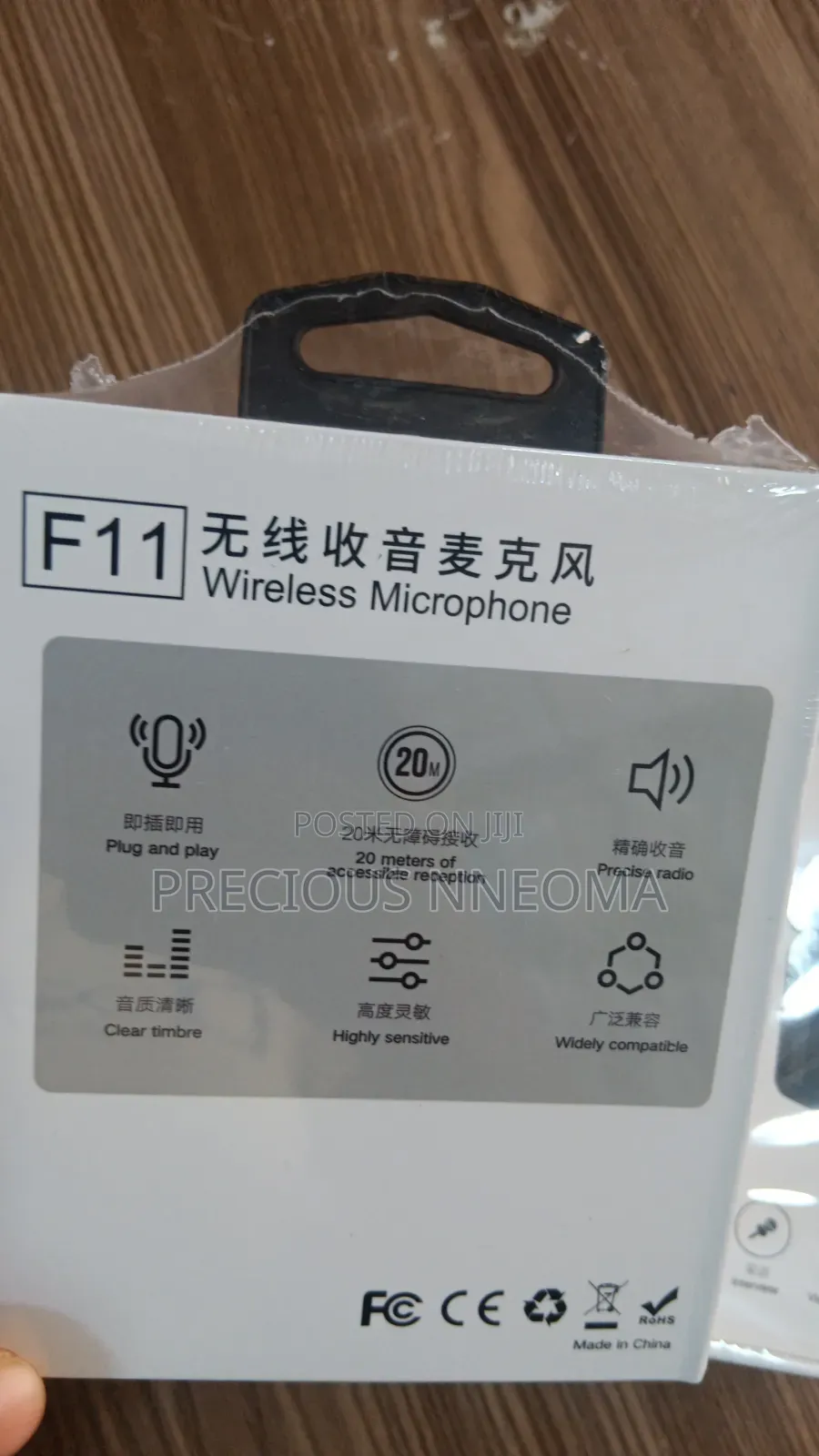An Active Noise Cancelling Wireless Microphone