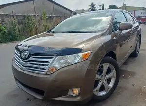 Toyota Venza XLE 2010