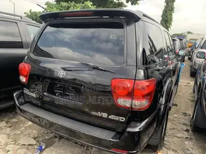 Toyota Sequoia Limited 4dr SUV 4WD (4.7L 8cyl 5A) 2007 Black