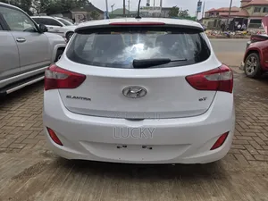 Hyundai Elantra 2015 White