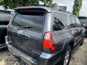 Toyota 4-Runner Limited 2008 Gray