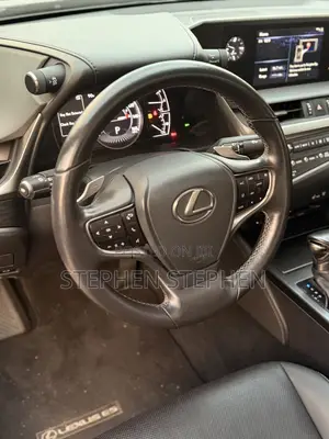 Lexus ES 2020 Blue