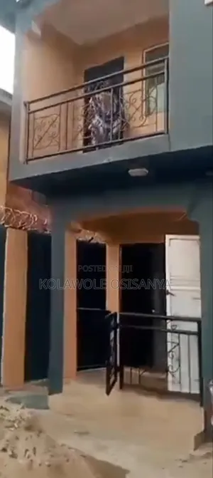 2bdrm Block of Flats in Governors Road for sale