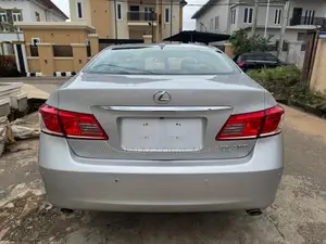 Lexus ES 350 2012 Silver