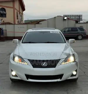 Lexus IS 350 2011 White