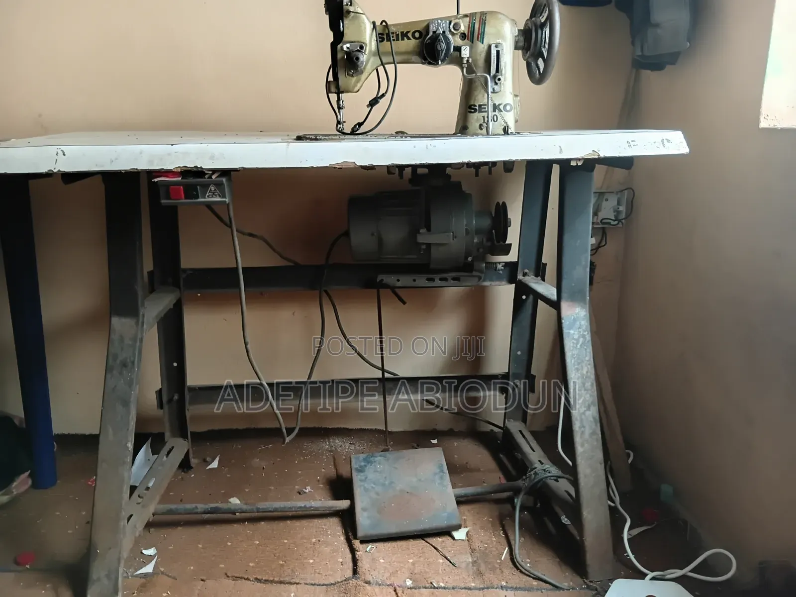 Tailoring Machine