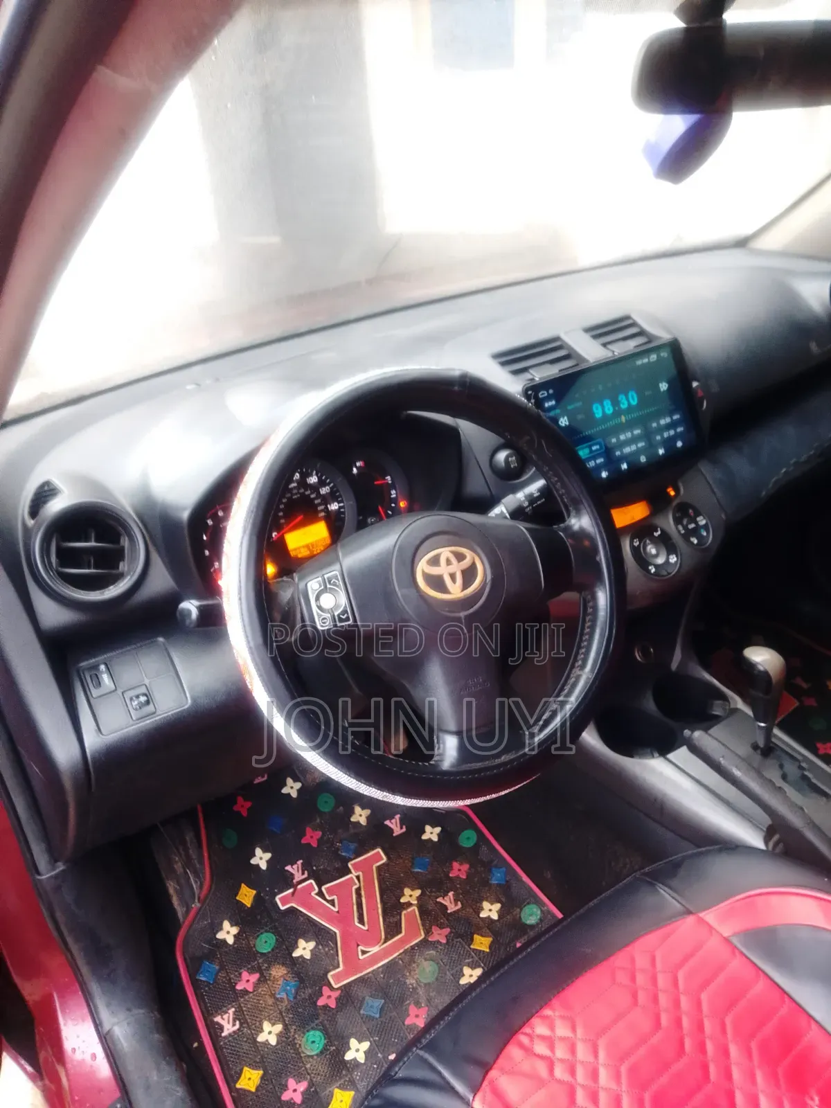 Toyota RAV4 2008 Red