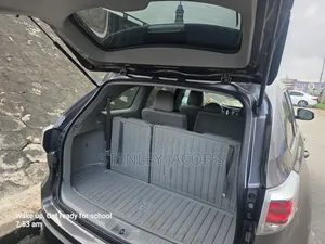 Toyota Highlander LE 4dr SUV AWD (3.5L 6cyl 6A) 2015 Gray