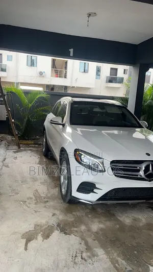 Mercedes-Benz GLC-Class 2017 White