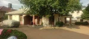 5bdrm Bungalow in Karu for sale