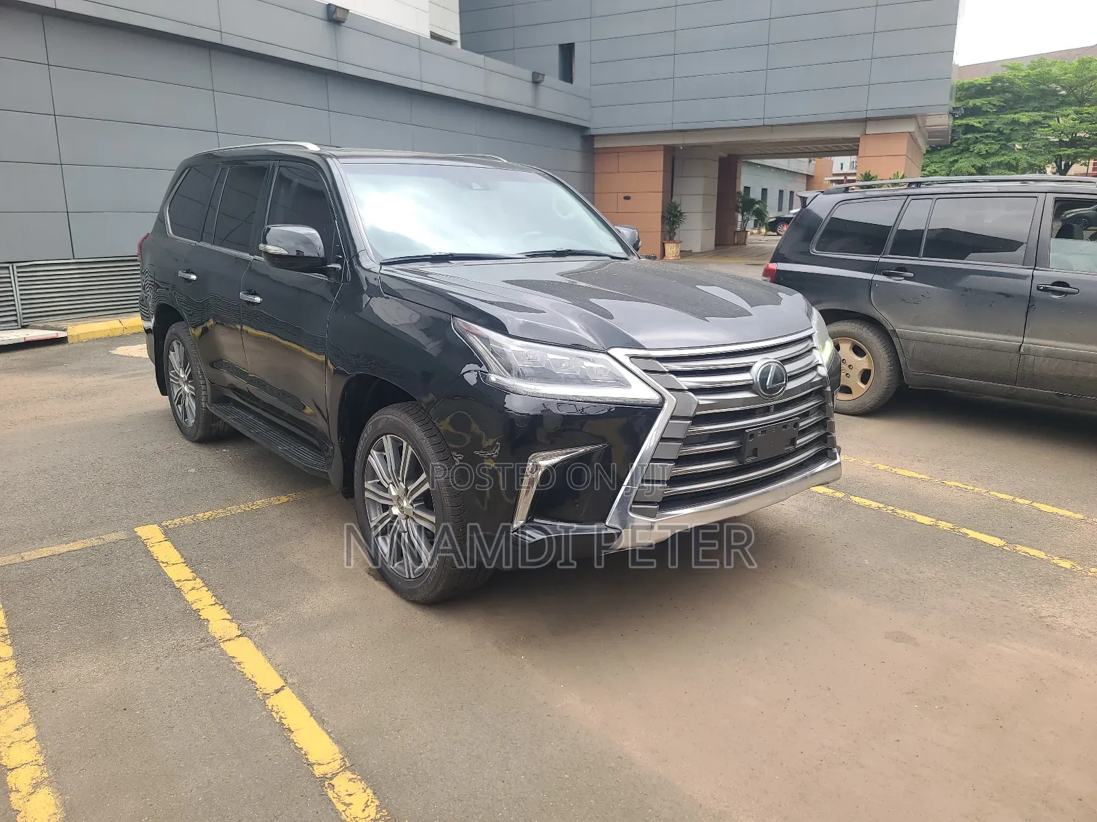 Lexus LX 2017 Black