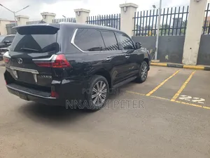 Lexus LX 2017 Black