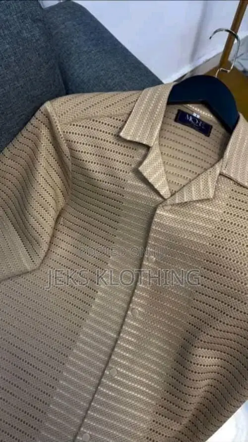 Vintage Lapel Neck