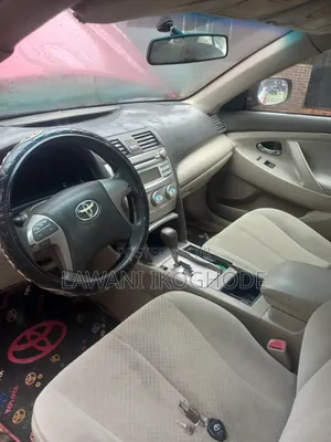 Toyota Camry 2010 Red