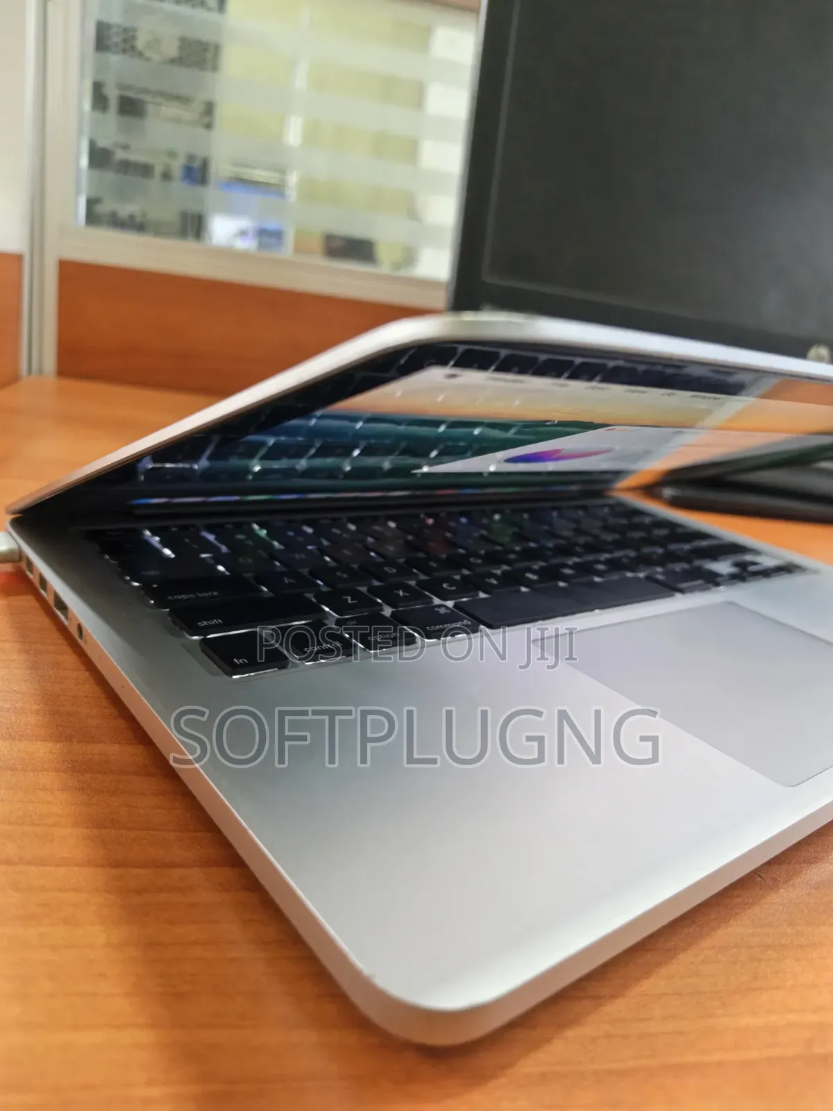 Laptop Apple MacBook Pro 2015 8GB Intel Core i5 SSD 256GB
