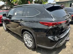 Toyota Highlander 2020 Black