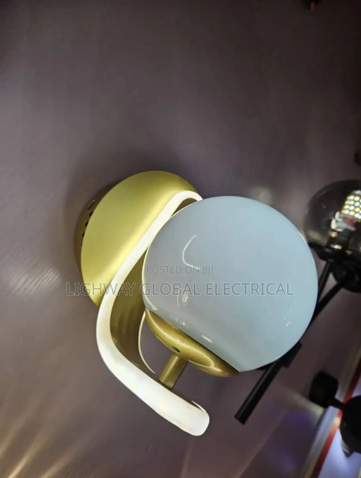 Simple Led/Bulb Wall Bracket Fiiting
