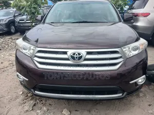 Toyota Highlander Limited 3.5l 4WD 2013 Maroon