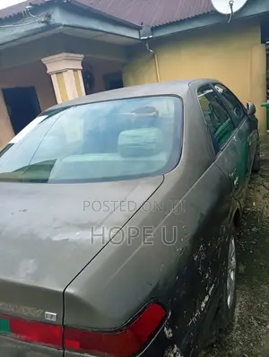 Toyota Camry Automatic 1999 Gray
