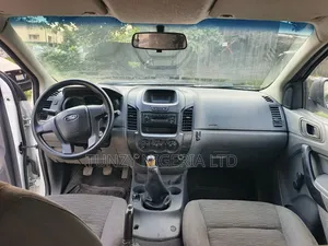 Ford Ranger Wildtrak 2013 White