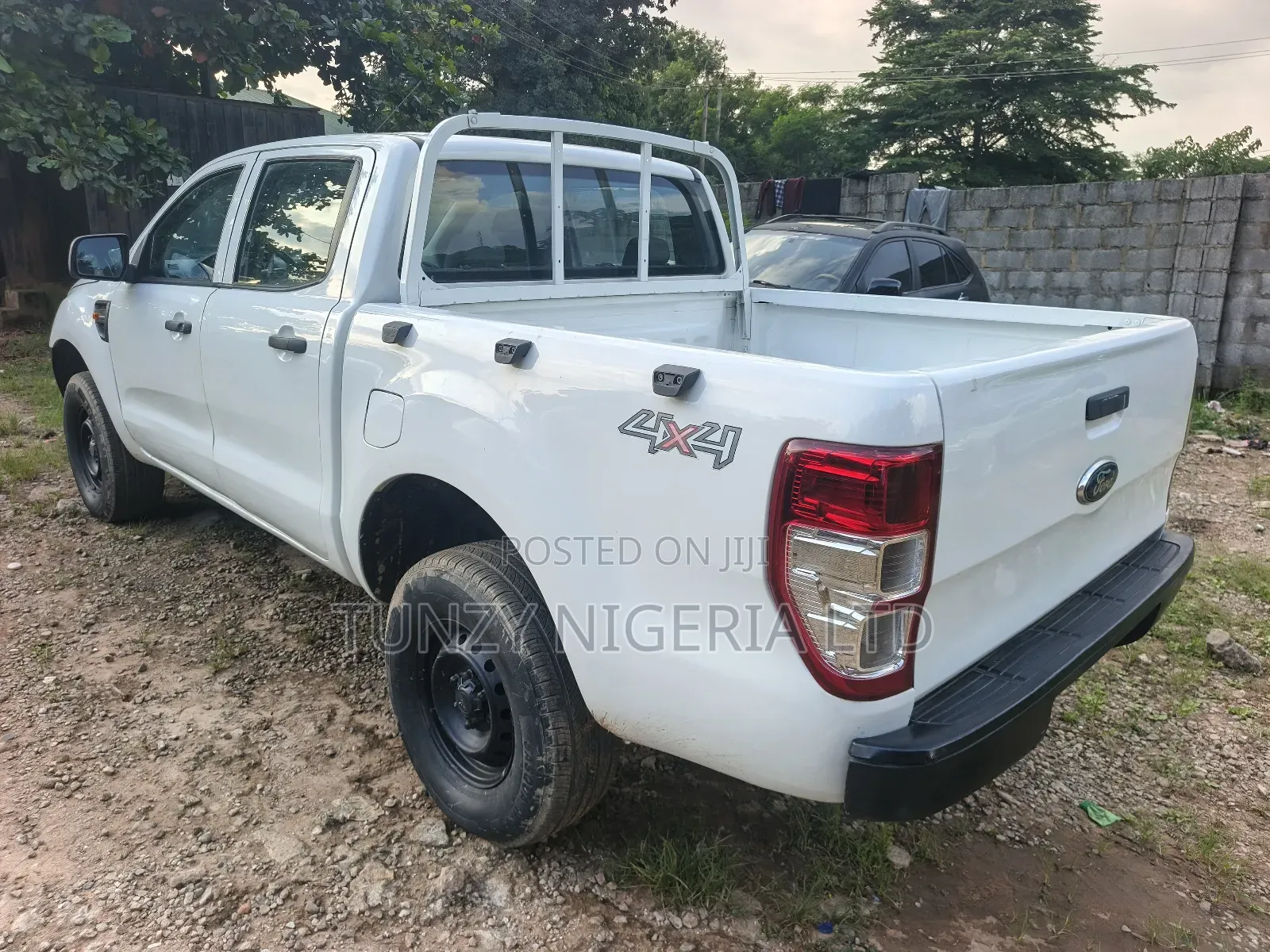 Ford Ranger Wildtrak 2013 White