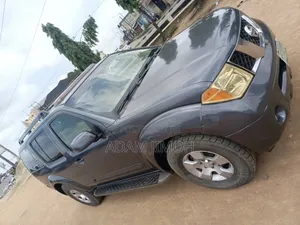 Nissan Pathfinder 2007 Blue