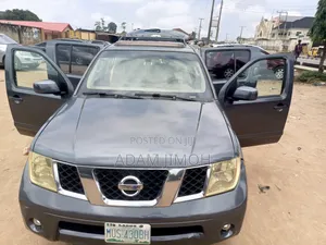 Nissan Pathfinder 2007 Blue