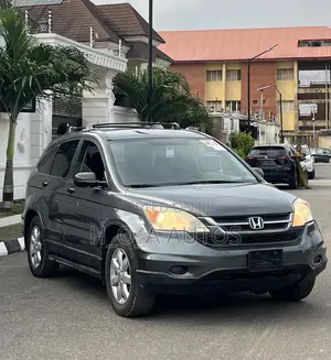Honda CR-V 2011 Green