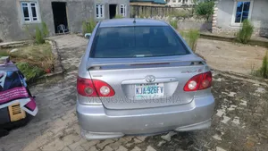 Toyota Corolla 2007 Gray