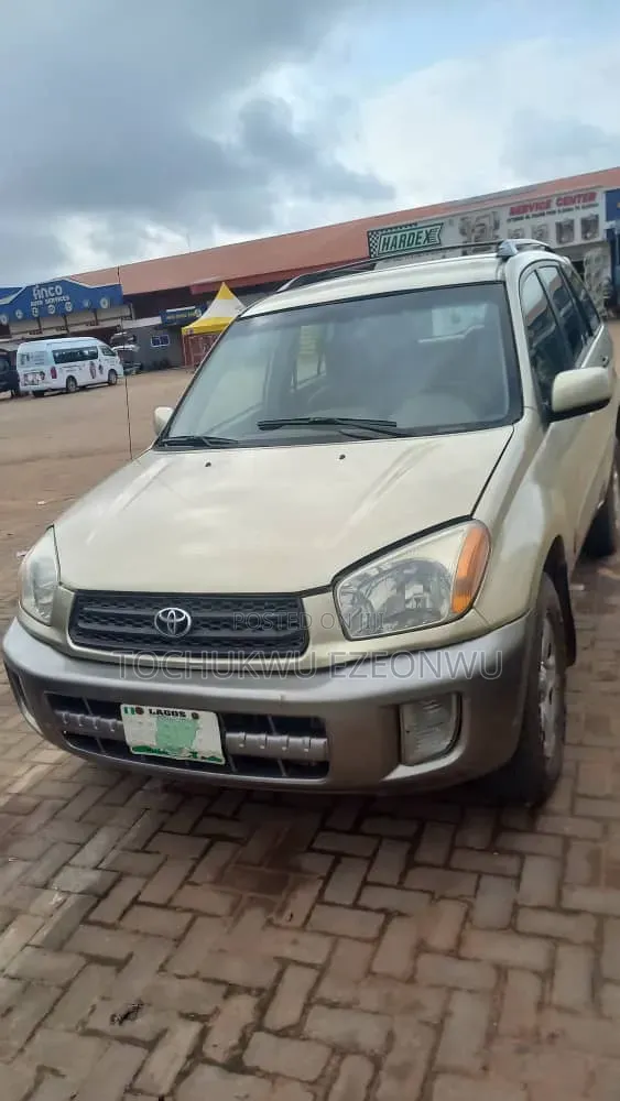 Toyota RAV4 Automatic 2003 Silver