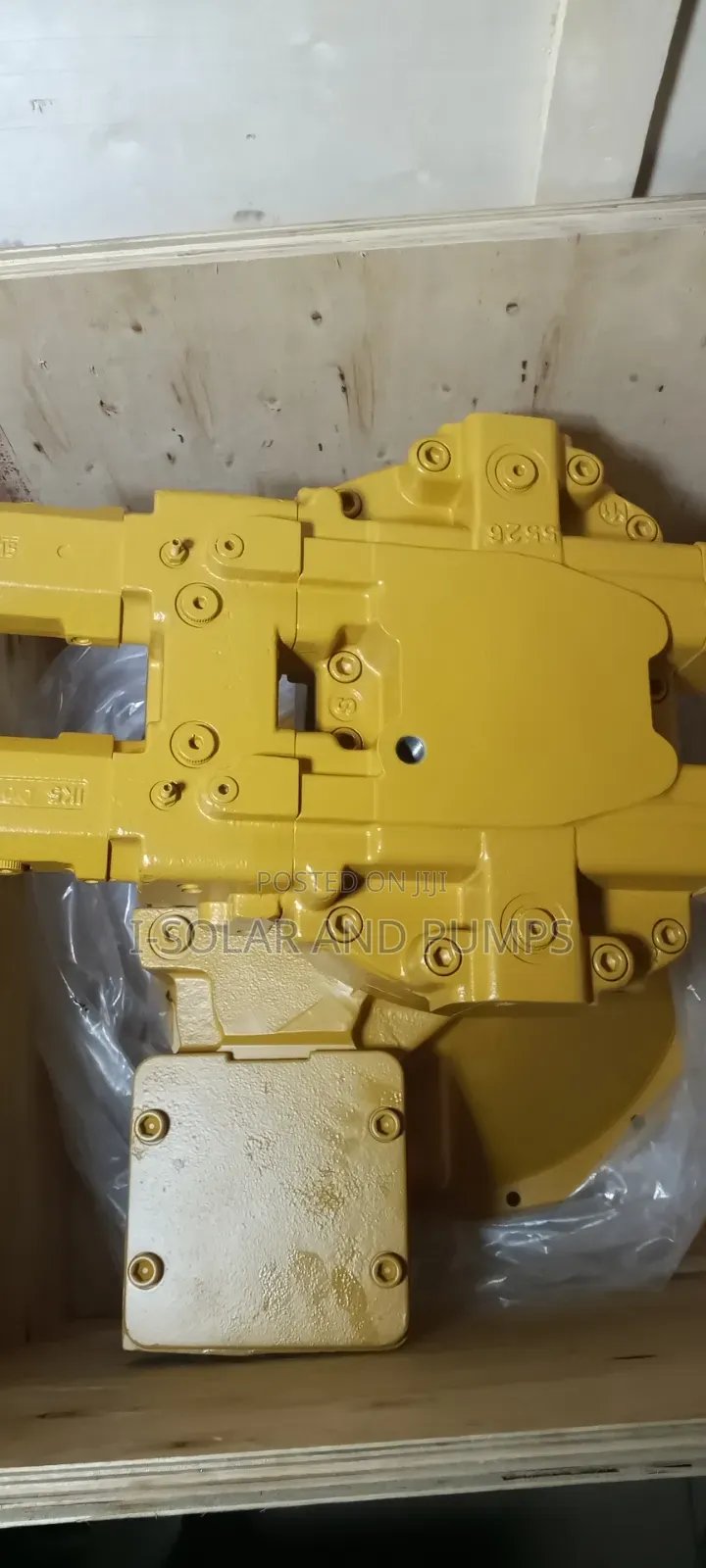 320BL Hydraulic Pump