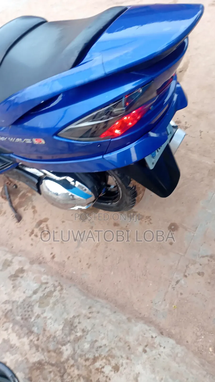 Suzuki Burgman 2012 Blue