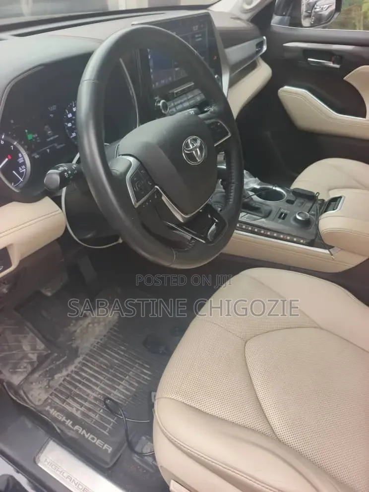 Toyota Highlander 2020 Gray