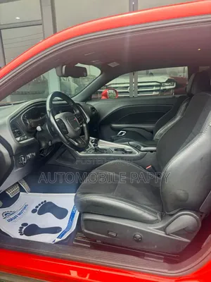 Dodge Challenger 2022 Red