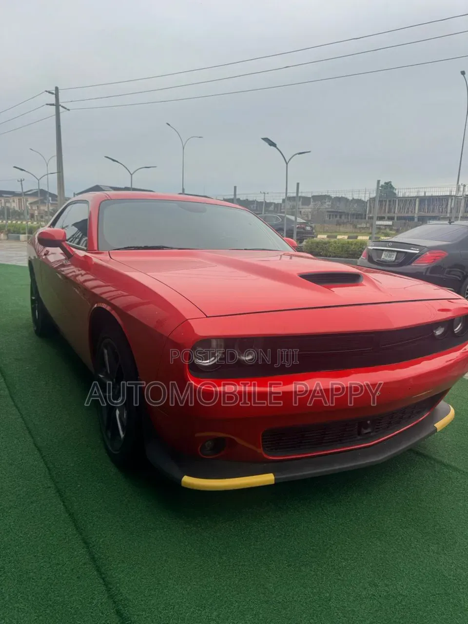 Dodge Challenger 2022 Red