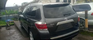 Toyota Highlander 2010 Black