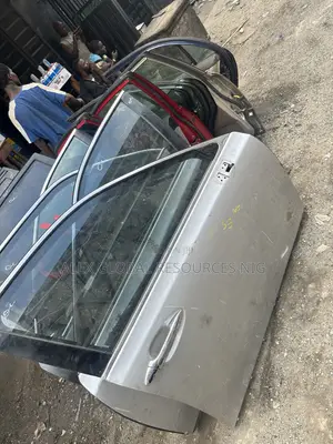 Complete Door Es350 2010