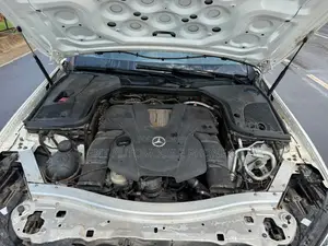 Mercedes-Benz E450 2019 White