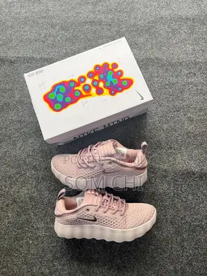 Nike Mind 002
