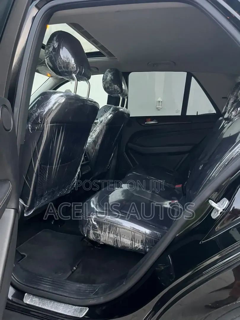 Mercedes-Benz M Class 2015 Black