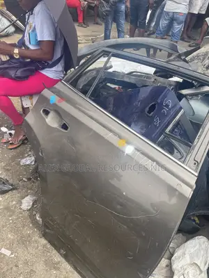 Back Right Door Rav4 2014
