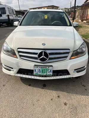 Mercedes-Benz C250 2012 White