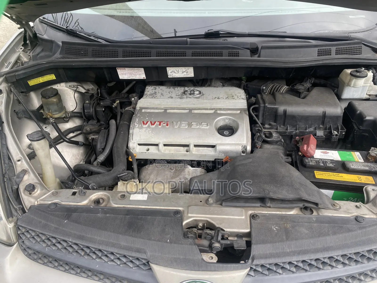 Toyota Sienna 2005 Silver